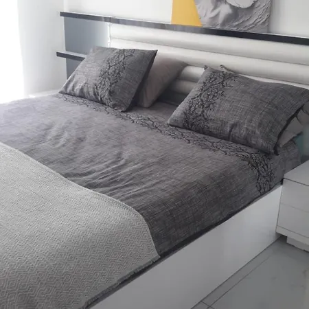 Апартаменты 1 Bedroom Apartment, 500m To The Beach, Алания