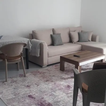 Apartmán 1 Bedroom Apartment, 500m To The Beach, Alanya